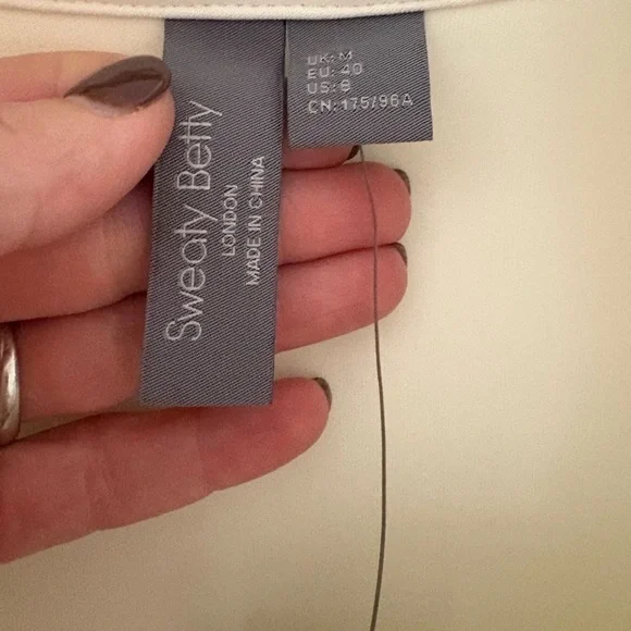 Sweaty Betty- sand wash funnel neck, half zip Pullover. Brand new, ultra soft. - Picture 5 of 6